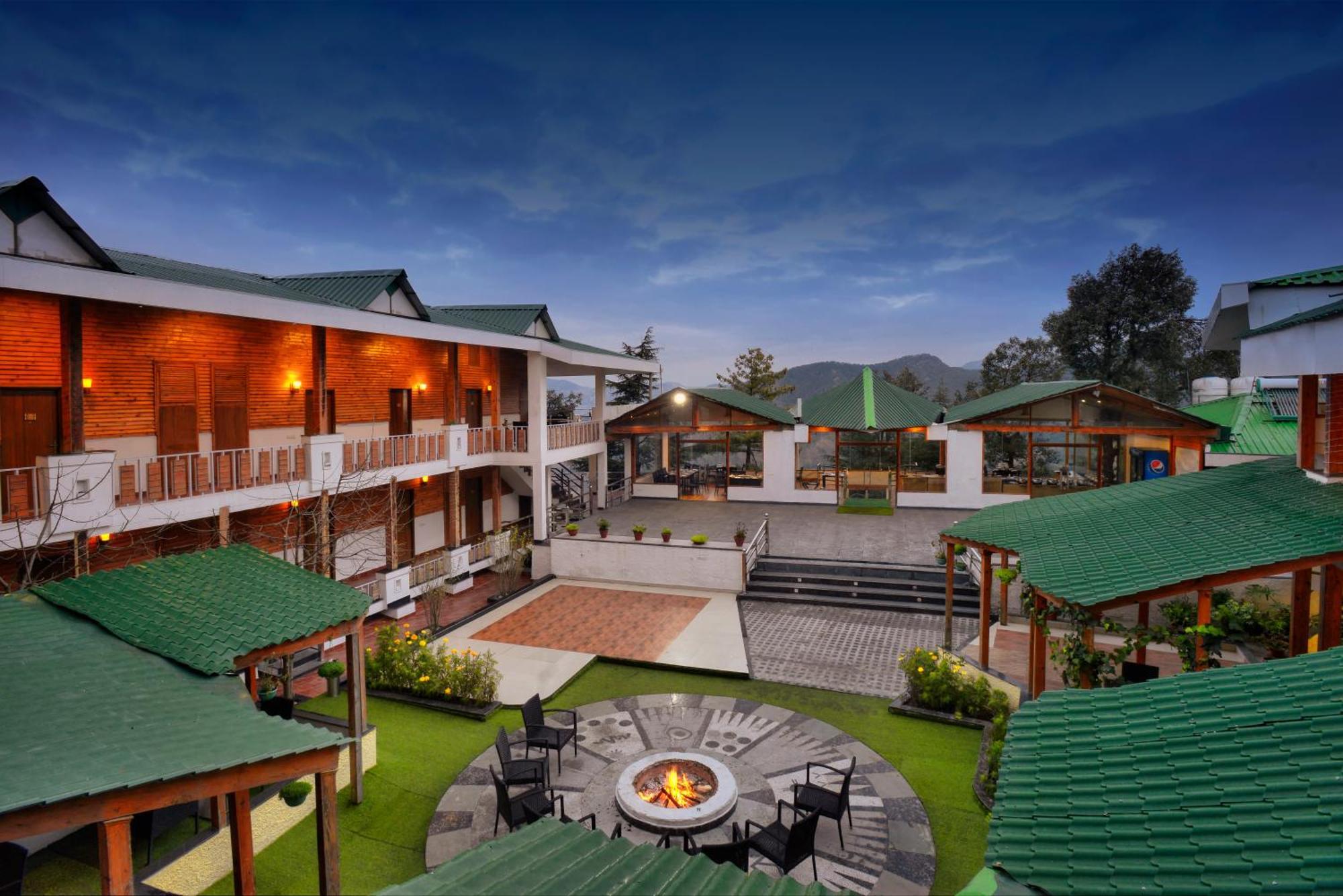Treehouse Chail Villas מראה חיצוני תמונה